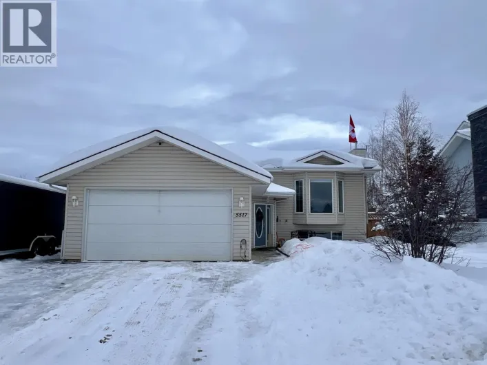 5517 W 57 AVENUE, Fort Nelson