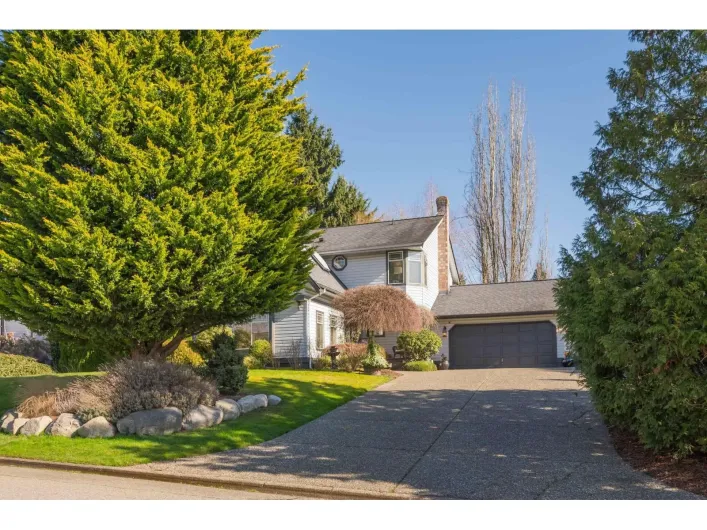 5532 181A STREET, Surrey