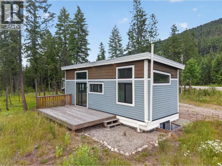 5533 33 Highway Unit# 1, Beaverdell