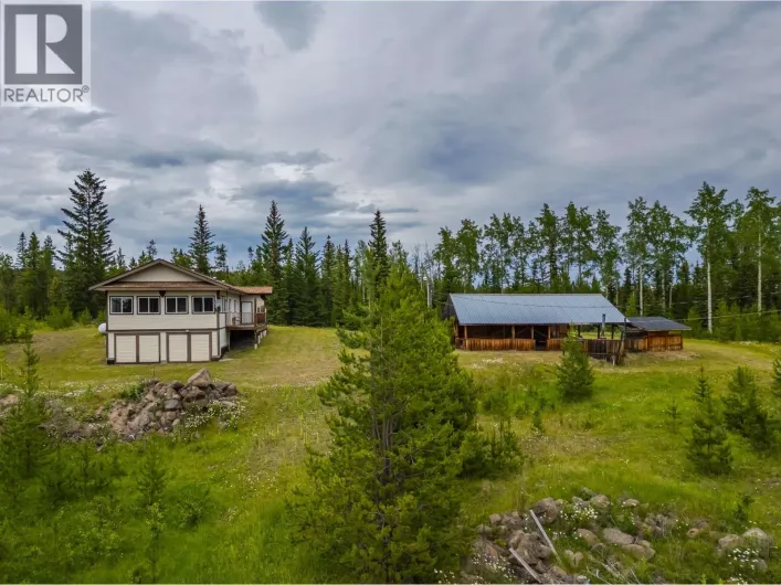 5541 LITTLE FORT 24 HIGHWAY, Lone Butte