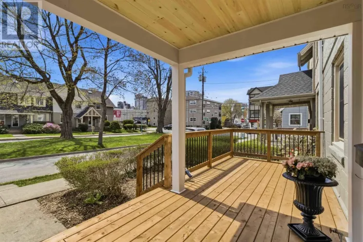 5543 Hennessey Place, Halifax Peninsula