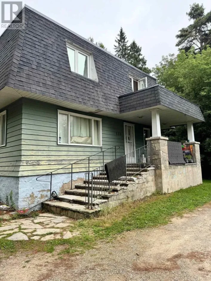 555 BROADWAY AVENUE, Orangeville