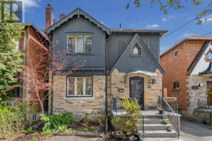 555 CASTLEFIELD AVENUE, Toronto