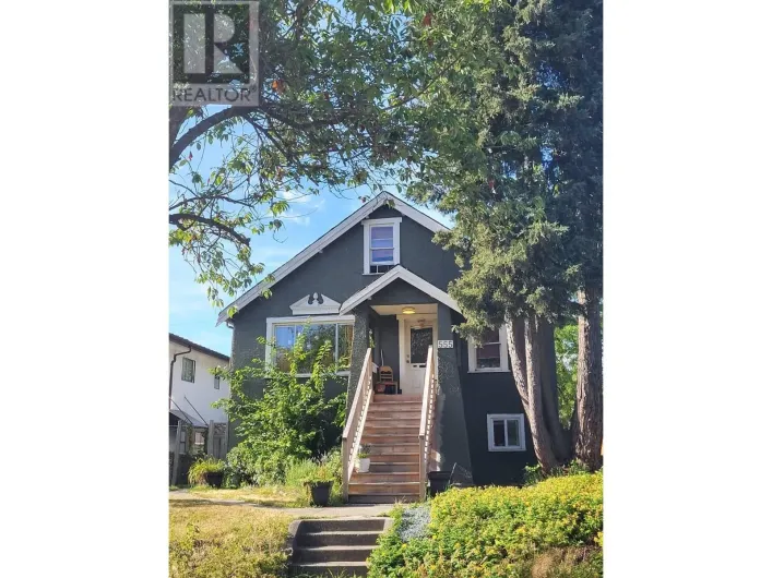 555 E 18TH AVENUE, Vancouver