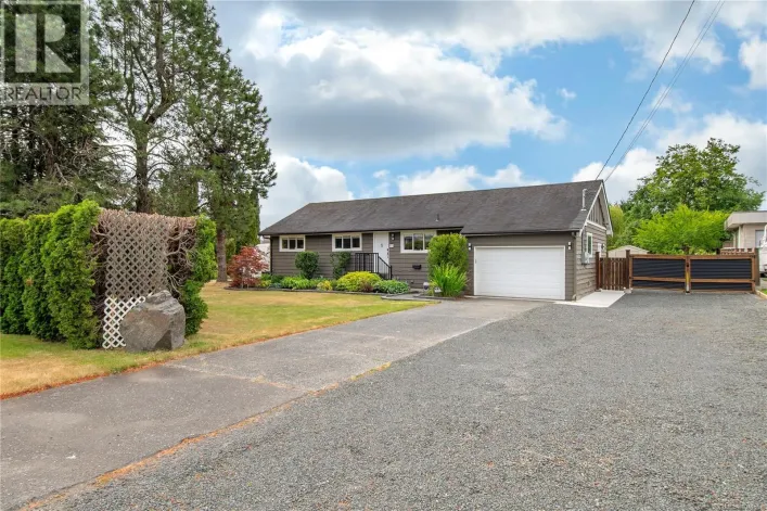 555 Holm Rd, Campbell River