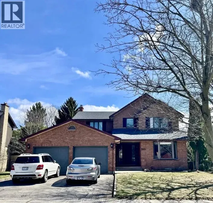 House for sale: 555 JEFFREYBROOK DRIVE, London