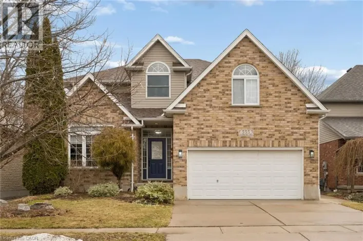 555 SANDBANKS Crescent, Waterloo