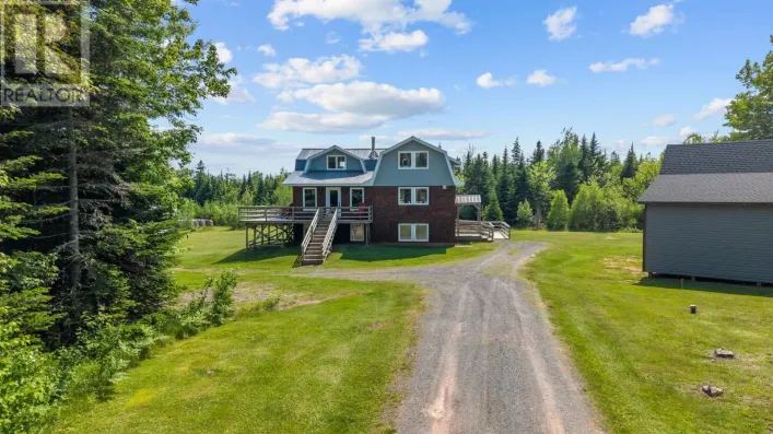 555 St Charles Road, Fortune Bridge