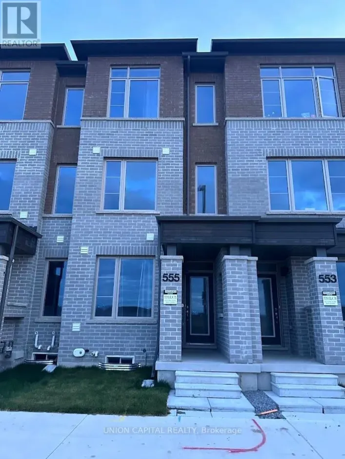 555 VINE CLIFF BOULEVARD, Markham
