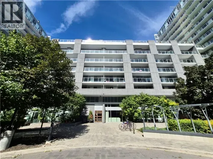 Apartment for sale: 555 WILSON Avenue Unit# E409, Toronto