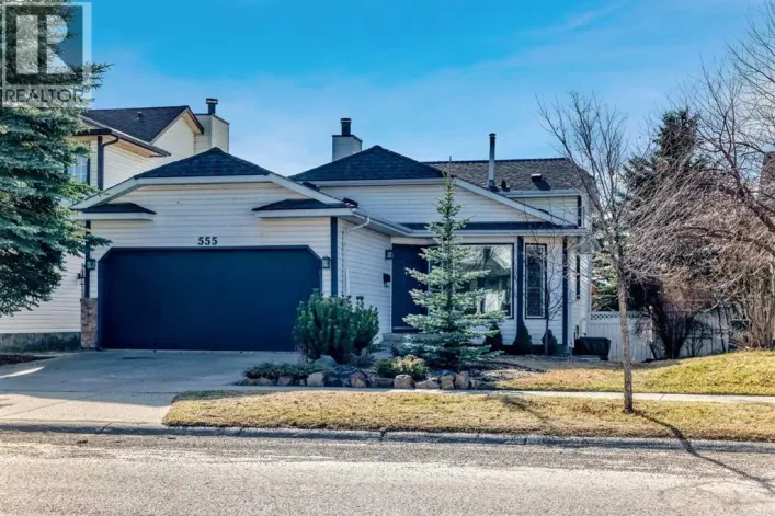 555 Woodbine Boulevard SW, Calgary