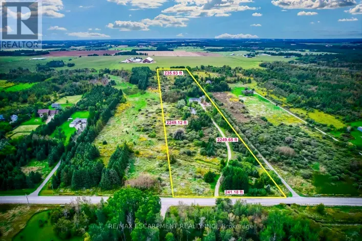 House for sale: 555118 MONO AMARANTH TOWNLINE, Mono