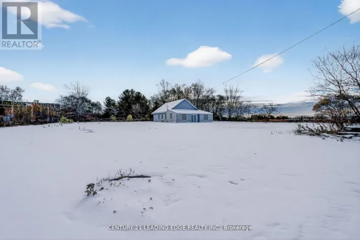 556 BATH ROAD E, Kingston
