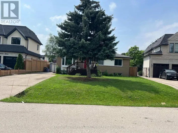556 SHERIN DRIVE, Oakville