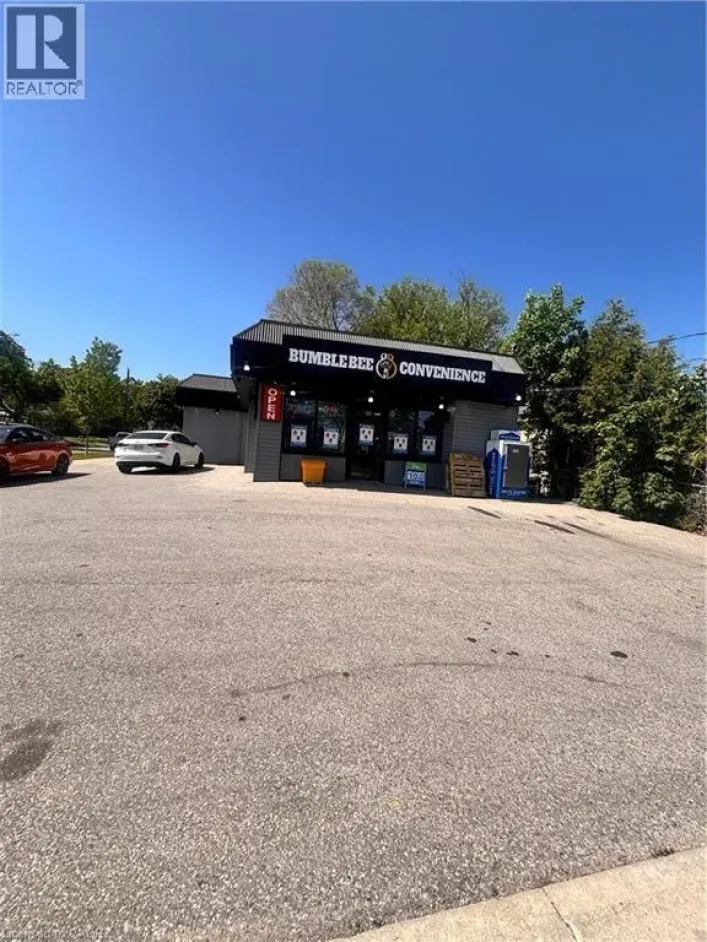 556 STIRLING Avenue S, Kitchener
