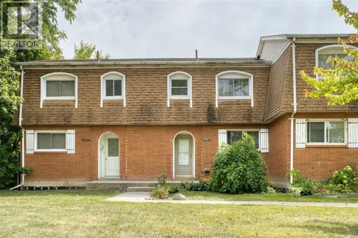 5561 EMPRESS Unit# 58, Windsor