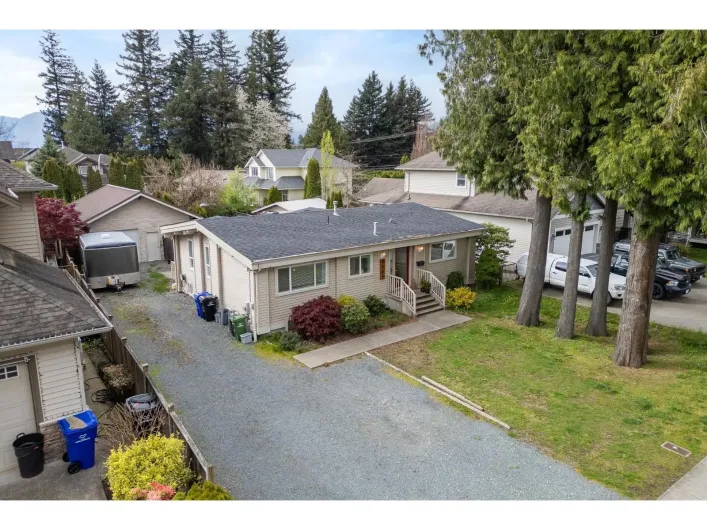 5565 PEACH ROAD|Sardis South, Chilliwack