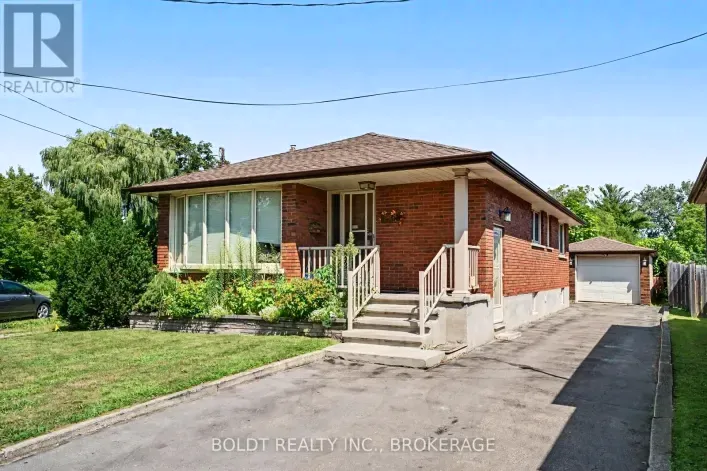 5568 DRUMMOND ROAD, Niagara Falls