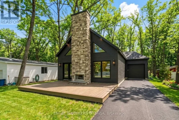 557 BAYVIEW DRIVE, Ottawa