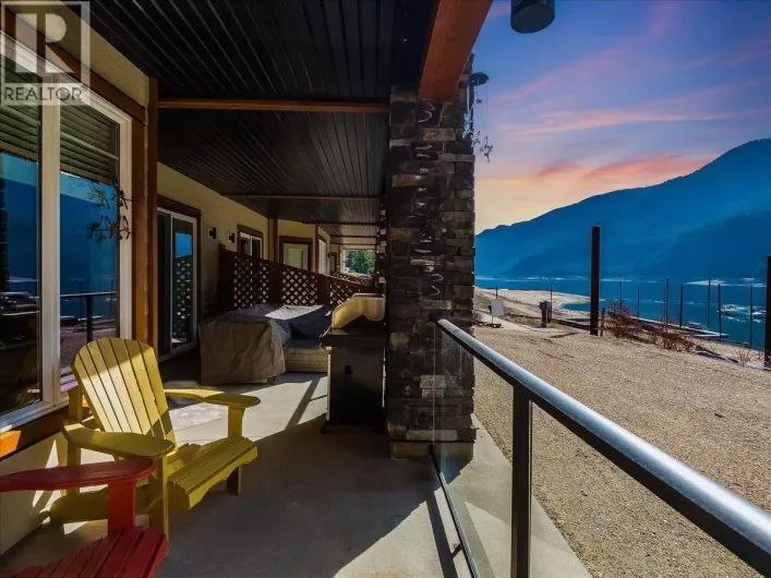 5570 Broadwater Road Unit# 117, Castlegar