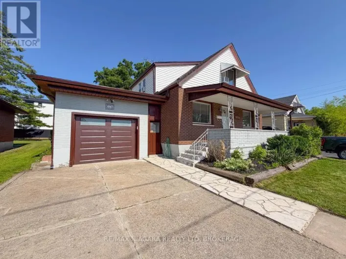 5576 DESSON AVENUE, Niagara Falls