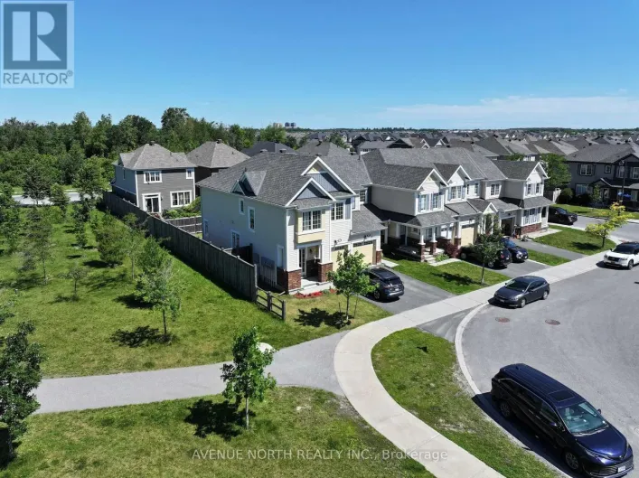 558 ENSATINA CRESCENT, Ottawa