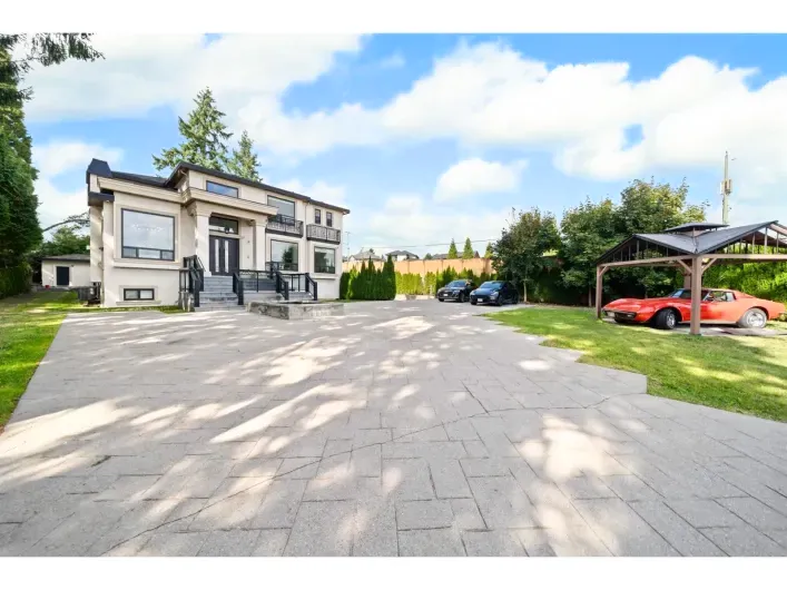 House for sale: 5585 148 STREET, Surrey
