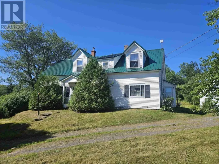 5588 204 Highway, Little River