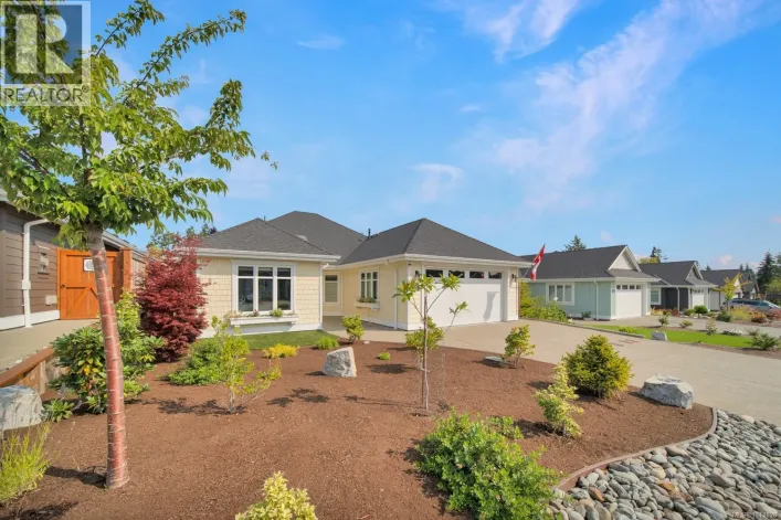 559 Rainbow Way, Parksville