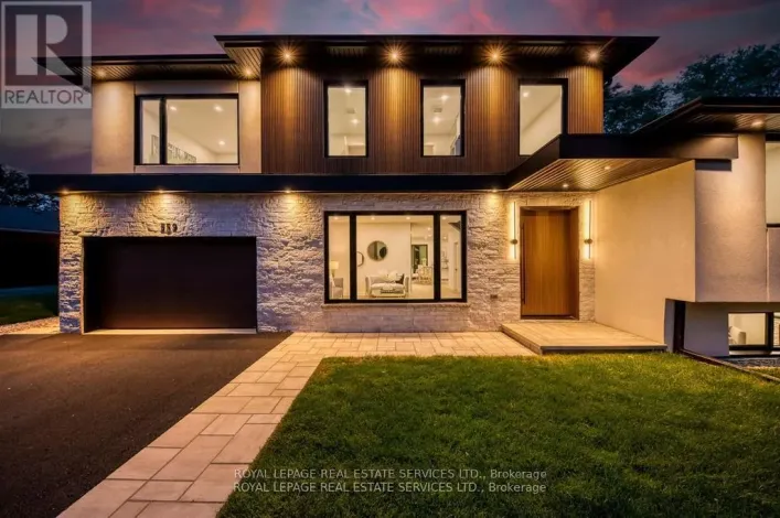 559 WALKERS LINE, Burlington