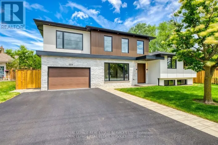559 WALKERS LINE, Burlington