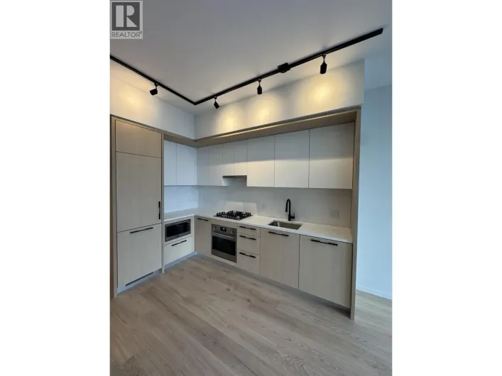 55X 5189 EARLES STREET, Vancouver