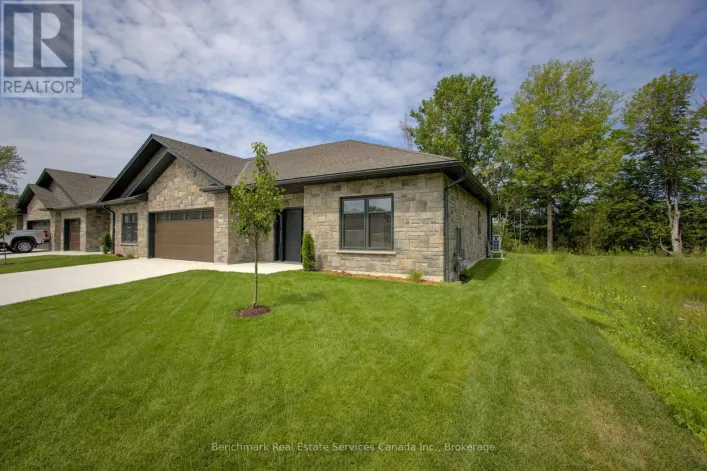 56 - 1182 QUEEN STREET, Kincardine