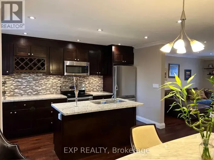 56 - 1776 JOHN STREET, Markham