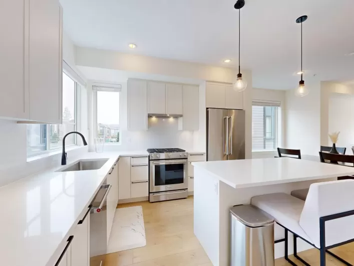 56 19897 75A AVENUE, Langley