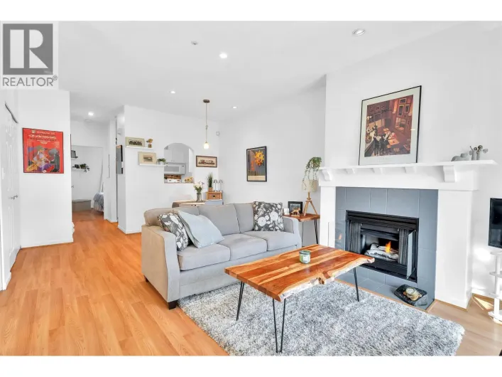 56 2422 HAWTHORNE AVENUE, Port Coquitlam