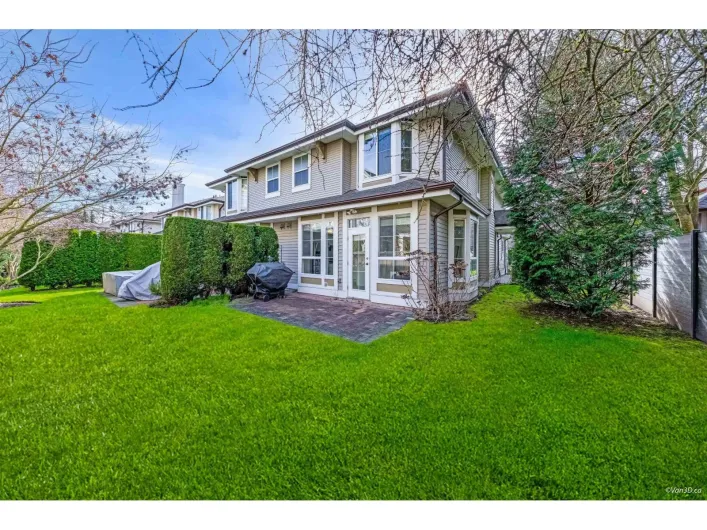 56 6950 120 STREET, Surrey