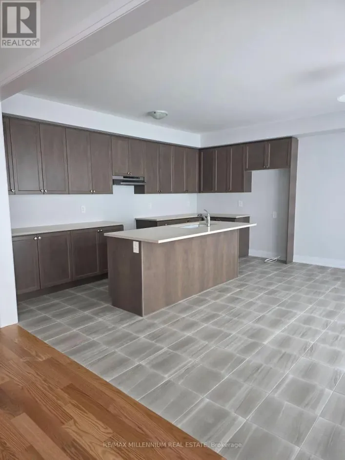 56 BUTLER BOULEVARD, Kawartha Lakes