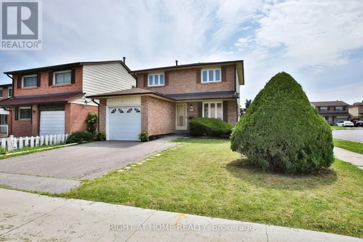 56 CATHY JEAN CRESCENT, Toronto