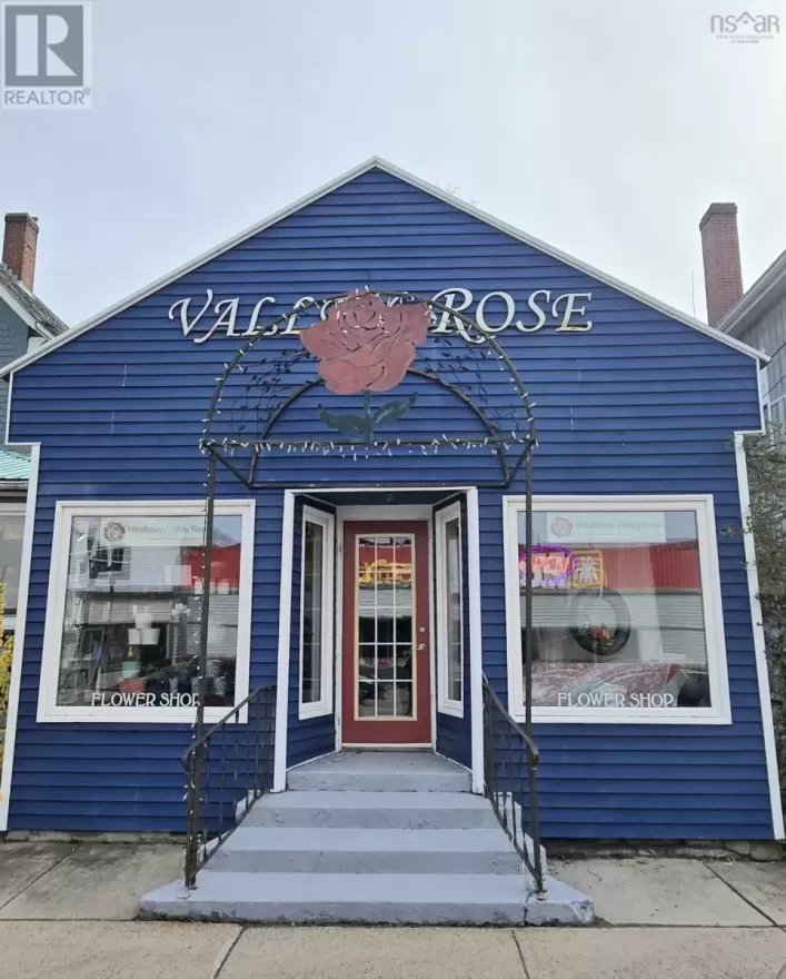 56 Commercial Street, Middleton