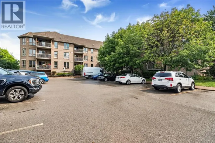 56 KERMAN Avenue Unit# 105, Grimsby