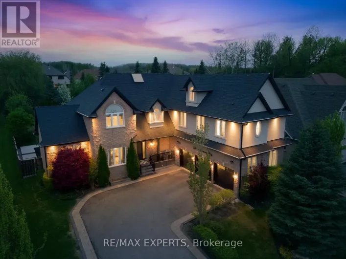 56 MAPLEDOWN WAY, Vaughan