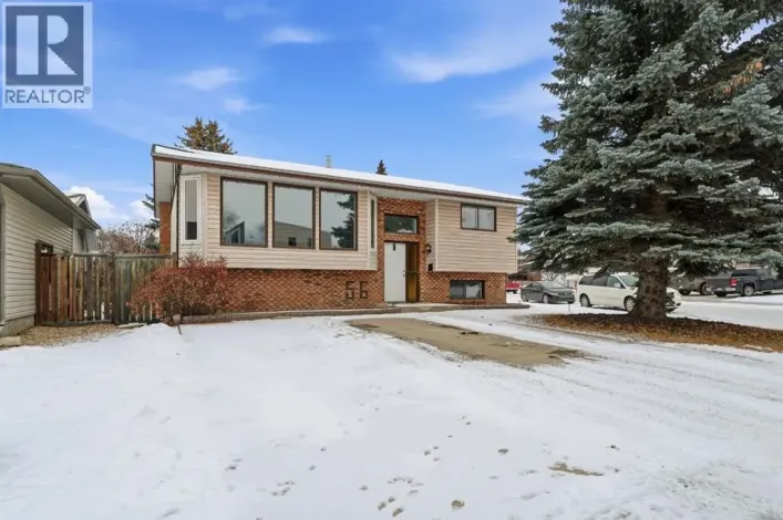56 Marion Crescent, Red Deer