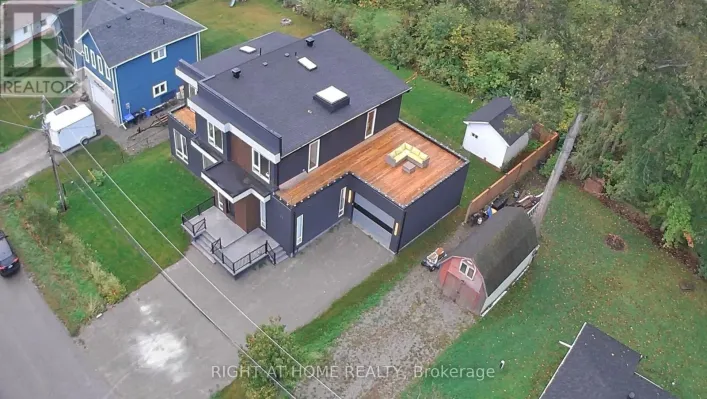 56 SALLOWS DRIVE, Tay