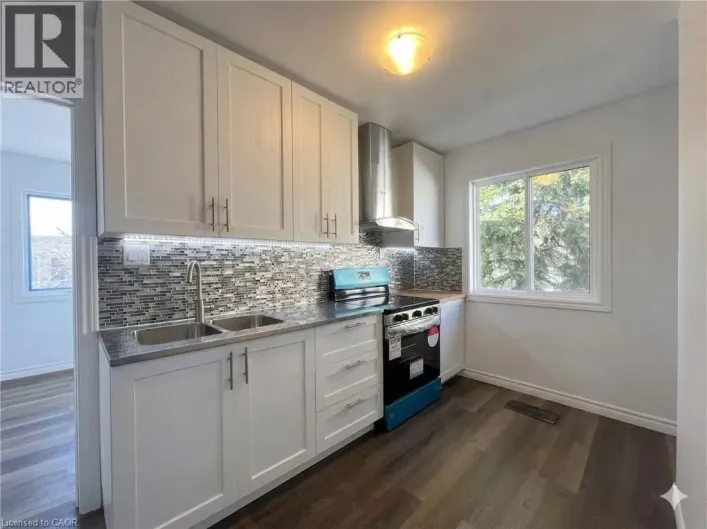 56 SKYLARK Drive Unit# 1, Hamilton