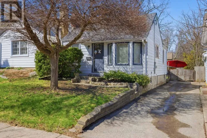 56 THOMAS JANES DRIVE, London South