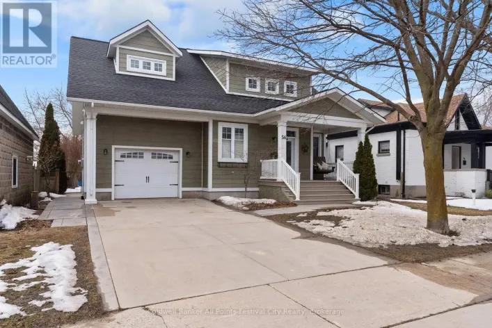 56 WELLINGTON STREET S, Goderich)