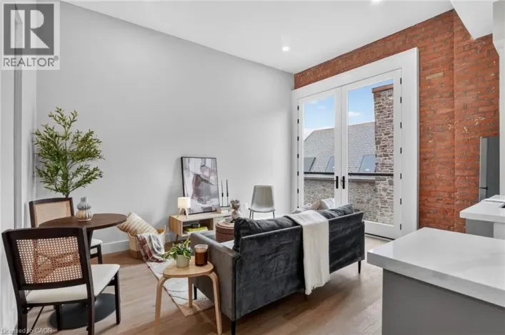 56 YORK Boulevard Unit# 303, Hamilton
