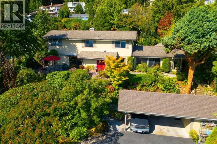 560 CRAIGMOHR DRIVE, West Vancouver