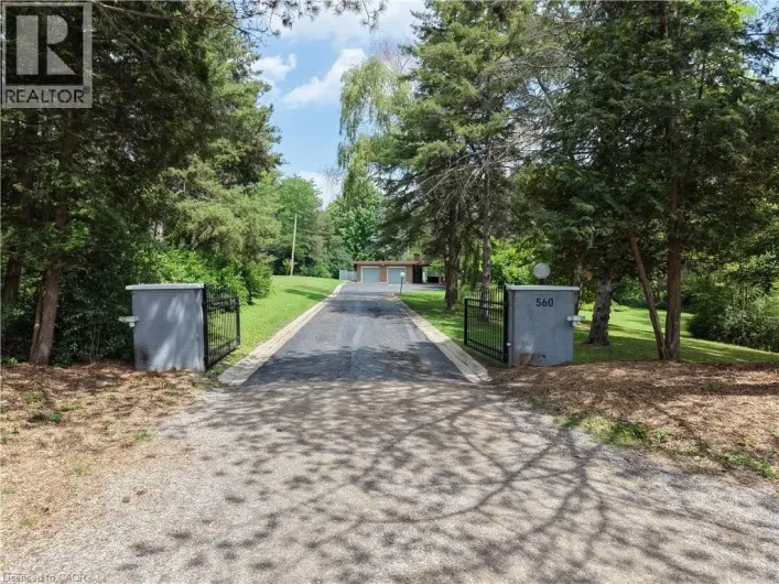 560 CRANE Court, Burlington